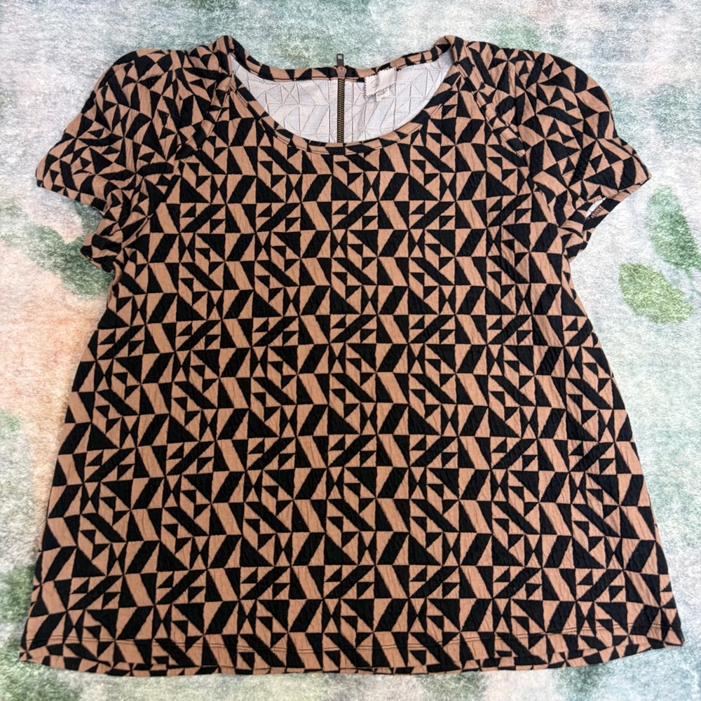 Anthropologie Postmark Geometric Black and Tan Knit Women's Top XL